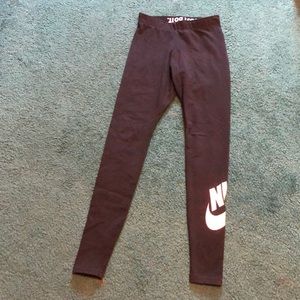 Nike charcoal colored leggings women’s XS
